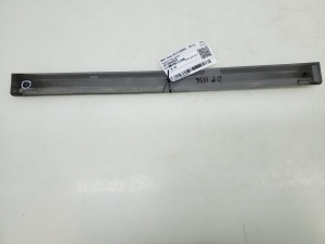 Mercedes Benz E-Class W212 (2009–2015) Sisemine läveliist A2126860936 - 2