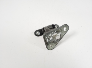 Mercedes Benz CLS-Class 219 (2004–2010) Front door lower hinge A2117200437 - 2