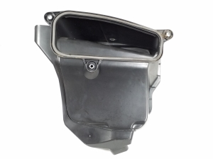 Mercedes Benz R-Class 251 (2006–2017) Innenraumluftfiltergehäuse A2518300053 - 4