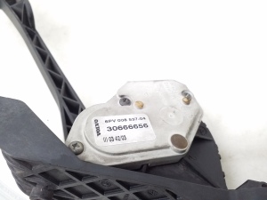 VOLVO XC90 (2002–2014) Accelerator pedal 30666656 - 2