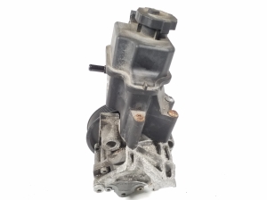 Mercedes Benz R-Class 251 (2006–2017) Servopumpe A0064666101 - 2