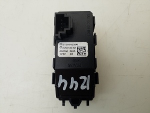 Mercedes Benz E-Class W212 (2009–2015) Hazard light switch A2129052300 - 2