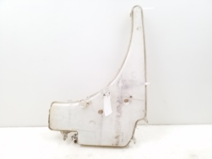 Front washer fluid reservoir - 7124231