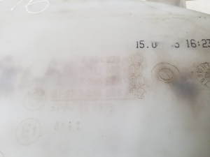BMW 3 SERIES E90 (2004–2013) Front washer fluid reservoir 7124231 - 2