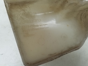 VOLVO XC90 (2002–2014) Front washer fluid reservoir 8659490 - 2