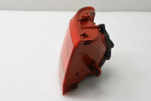 Volkswagen Touran II (2010–2015) Eckleuchte hinten 1T0945095R - 2