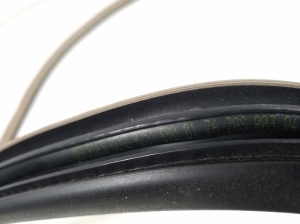  Rear side door sealing rubber 