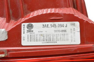 Volkswagen Passat B7 (2010–2014) Tagatuli tagaluugil 3AE945094J - 3