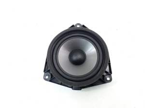  Rear side door speaker 