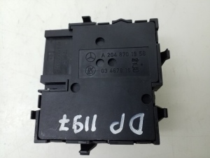 Mercedes Benz E-Class W212 (2009–2015) Esiistme juhtlüliti istmel A2048701958 - 3