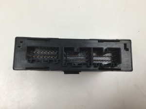 NISSAN Primera P12 (2001–2008) Centrālās atslēgas vadības bloks 28596AV309 - 3
