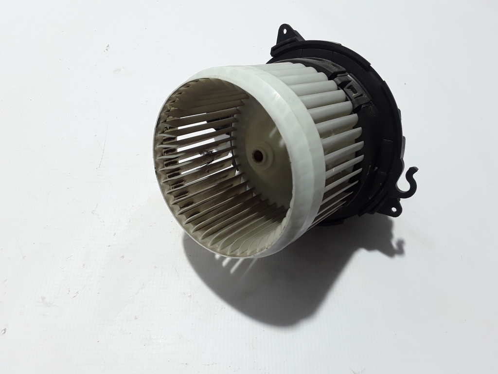 DACIA Dokker 1 generation (2012-2024) Heater Blower Fan 272102988R 22385614