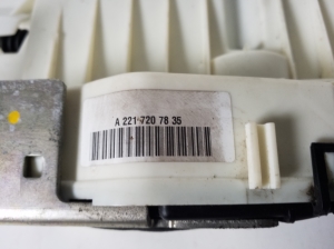 Mercedes Benz S-Class 221 (2005–2013) Türschloss vorne A2217207835 - 3