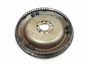  Clutch flywheel 