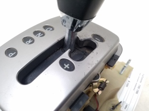 Kia Sorento (2002–2009) Gear shift mechanism - 2