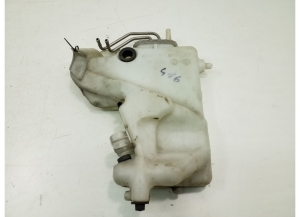 Mercedes Benz CLS-Class 219 (2004–2010) Scheibenwaschbehälter vorne A2118600160 - 3