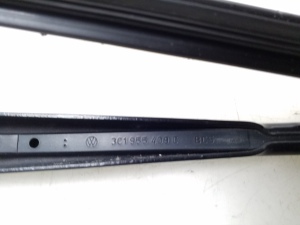 Volkswagen Passat B6 (2005–2010) Windshield wiper arm 3C1955409C - 2