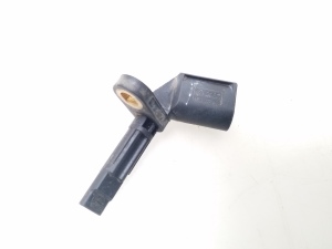 ABS-Sensor vorne - 4E0927804D