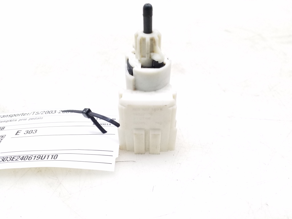Used Volkswagen Transporter Clutch switch to pedal 8E0927189B