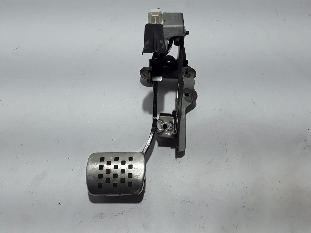 RENAULT Captur 1 generation (2013-2019) Brake Pedal 465016447R 22385239