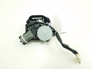 LEXUS NX (2014–2021) Trunk lid lock 6935078010 - 4