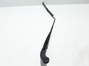 RENAULT Captur (2013–2019) Windshield wiper arm 288866528R - 2