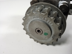 Volkswagen Phaeton (2002–2017) Power steering pump 070145249 - 3