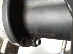  EGR valve 