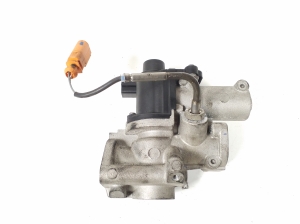  EGR valve 