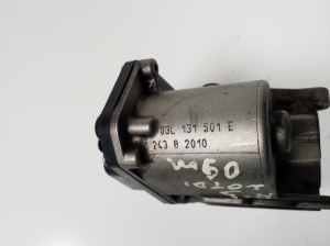 AUDI A3 8P (2003–2012) Ventil Abgasrückführung 03L131501E - 4