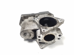  EGR valve 