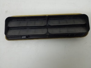 Rear fender vent grille - A2128300242