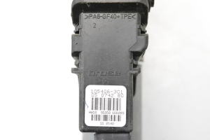 Volkswagen Passat B5 (1997–2005) Rear side door window regulator motor 0130821697 - 2