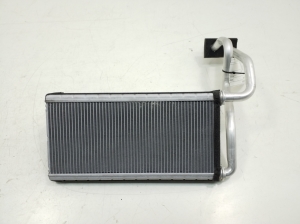  Interior shoulder radiator 