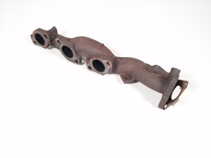   Exhaust manifold 