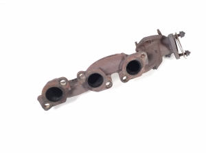  Exhaust manifold 