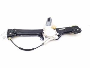 Rear side door window regulator and its parts - 