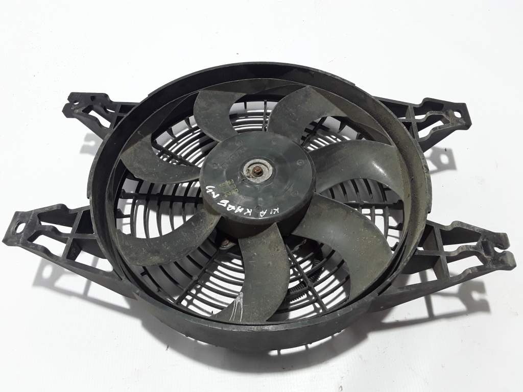 Kia Carens (1999–2006) Kliimaseadme jahutusventilaator 0K2KB61F02 Kia Carens (1999–2006) Kliimaseadme jahutusventilaator 0K2KB61F02