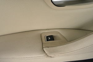 BMW 5 SERIES F10 (2010–2017) Tagumise küljeukse polster 1777498 - 4