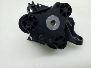 Mercedes Benz E-Class W212 (2009–2015) ABS ploki hoidik A2124300410 - 2