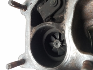 Kia Carnival (1998–2006) Turbolader 282004X300 - 3