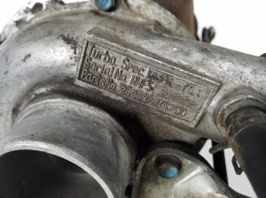 Kia Carnival (1998–2006) Turbolader 282004X300 - 4