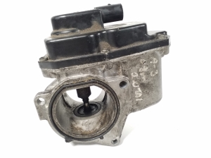  EGR valve 