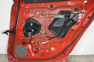 Mazda 3 IV (2019–2026) Rear side doors and their parts - 3