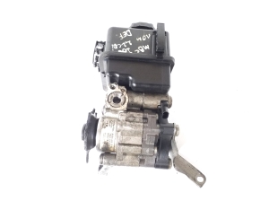 Mercedes Benz C-Class 204 (2007–2014) Servopumpe A0064661501 - 3