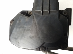  EGR valve 