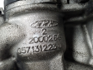  EGR valve 