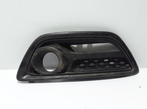   Front bumper lower grille 