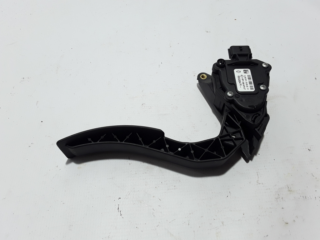 RENAULT Captur 1 generation (2013-2019) Throttle Pedal 180029347R 22388806