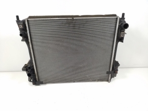   Jahutusradiaator  - C2Z10787 